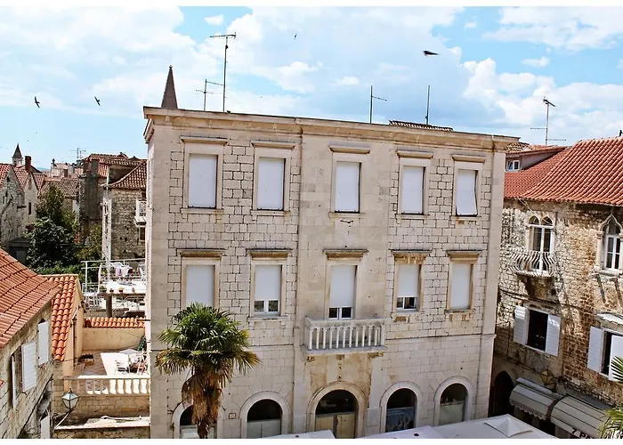 Vendégház Tragurion 3*